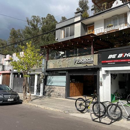 St. Gallen Haus Bed & Breakfast Quito Exterior photo