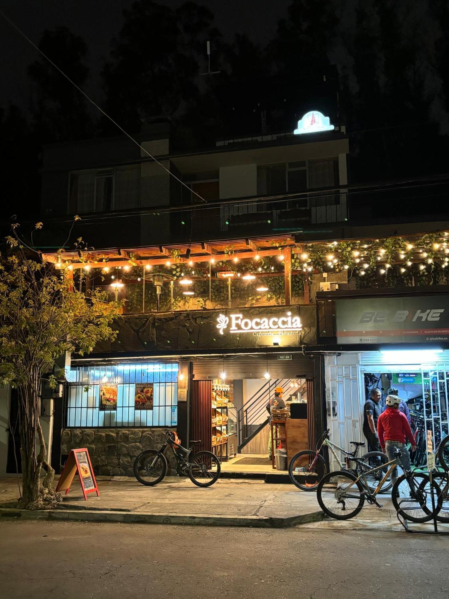 St. Gallen Haus Bed & Breakfast Quito Exterior photo